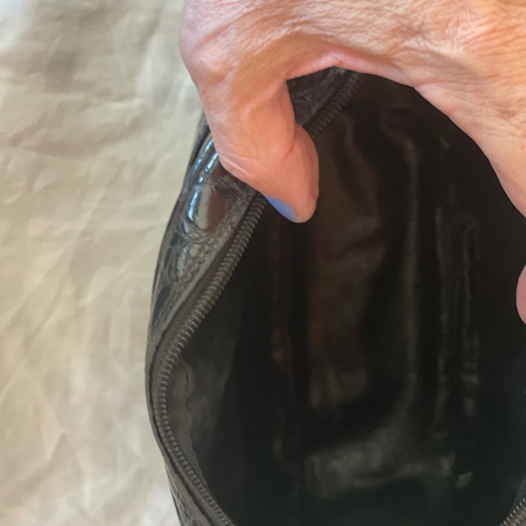 SALVATORE FERRAGAMO CROSSBODY BAG - Picture 4 of 12